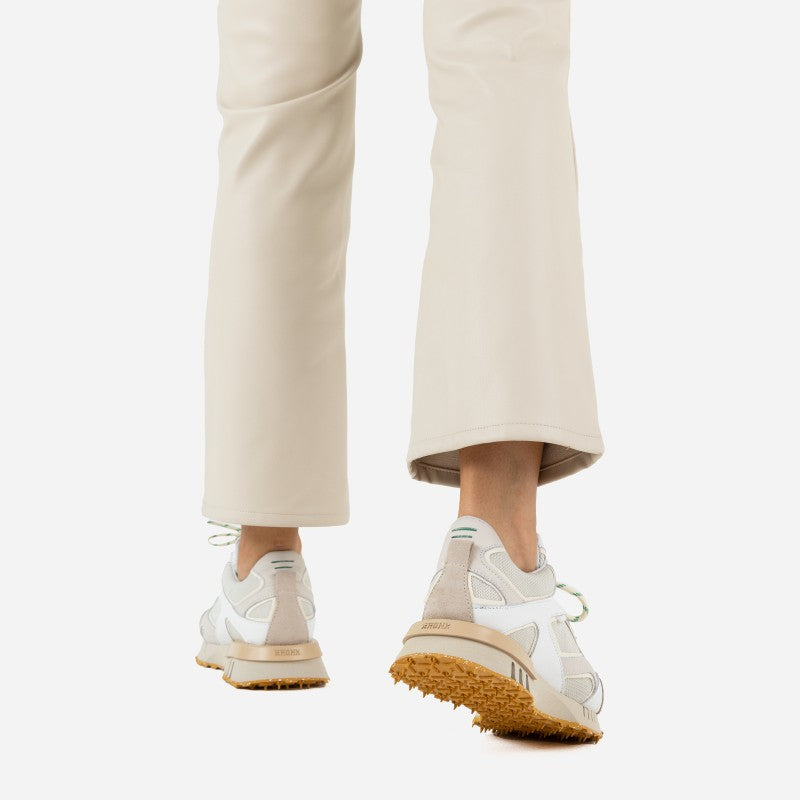 Hacker Sand white mint